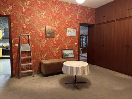 Flur EG - Stadthaus in 50321 Brühl mit 368m² kaufen