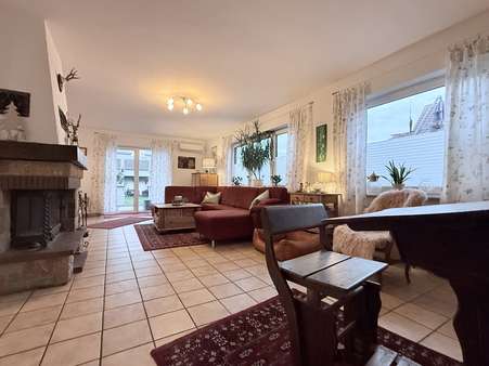 Wohnzimmer - Einfamilienhaus in 51061 Köln / Höhenhaus mit 114m² kaufen