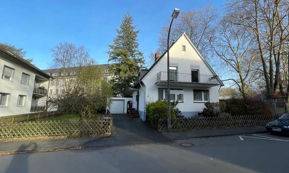 Ansicht - Einfamilienhaus in 53123 Bonn / Duisdorf mit 119m² kaufen
