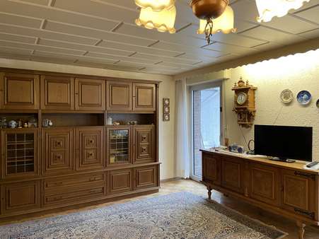 Wohnzimmer - Reihenhaus in 50859 Köln mit 95m² kaufen