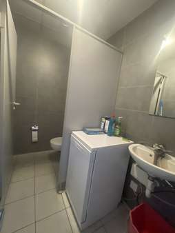 Toilette II - Lagerfläche in 53639 Königswinter / Oberdollendorf mit 0m² kaufen