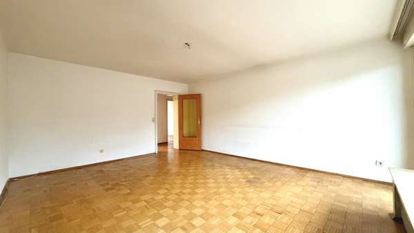 Wohn-/Esszimmer - Dachgeschosswohnung in 45657 Recklinghausen mit 73m² kaufen