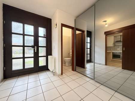 Flur Flur - Reihenmittelhaus in 50765 Köln / Esch/Auweiler mit 110m² kaufen