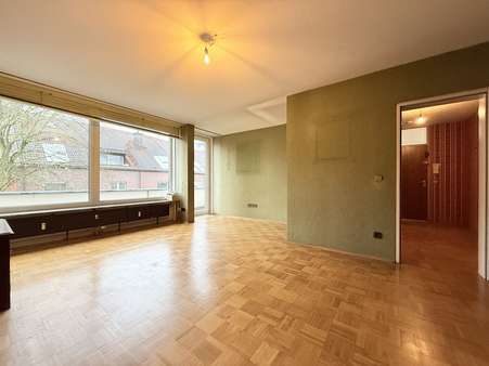 Wohnzimmer - Etagenwohnung in 50969 Köln / Zollstock mit 90m² kaufen