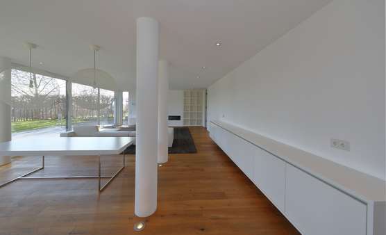 Essbereich - Erdgeschosswohnung in 45470 Mülheim Ruhr mit 191m² kaufen