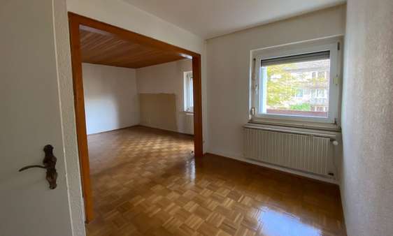 Zimmer - Wohnung in 50733 Köln mit 67m² günstig kaufen