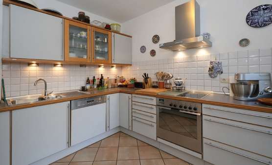 Küche - Maisonette-Wohnung in 50676 Köln - Altstadt-Süd mit 89m² günstig kaufen