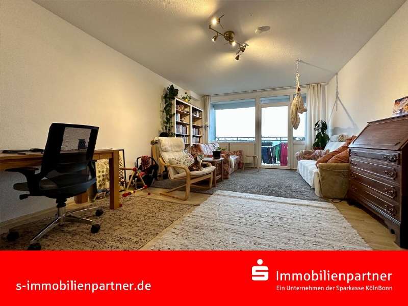 Wohnzimmer - Wohnung in 50937 Köln - Sülz mit 70m² als Kapitalanlage günstig kaufen