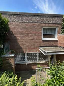 Rückansicht - Einfamilienhaus in 50968 Köln - Raderthal mit 130m² kaufen