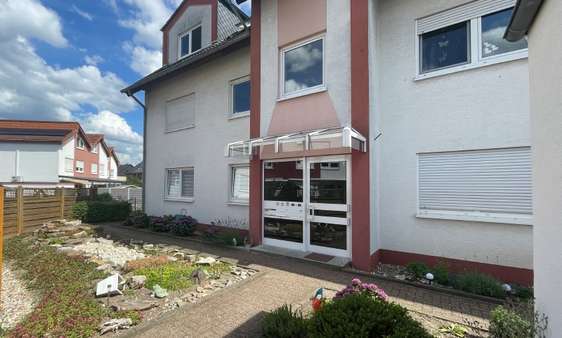 Eingang - Mehrfamilienhaus in 51371 Leverkusen - Rheindorf mit 896m² als Kapitalanlage kaufen