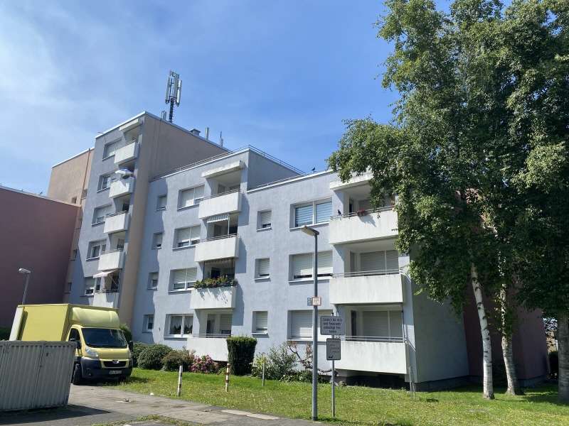 Vorderansicht - Mehrfamilienhaus in 50129 Bergheim - Niederaußem mit 2029m² als Kapitalanlage kaufen