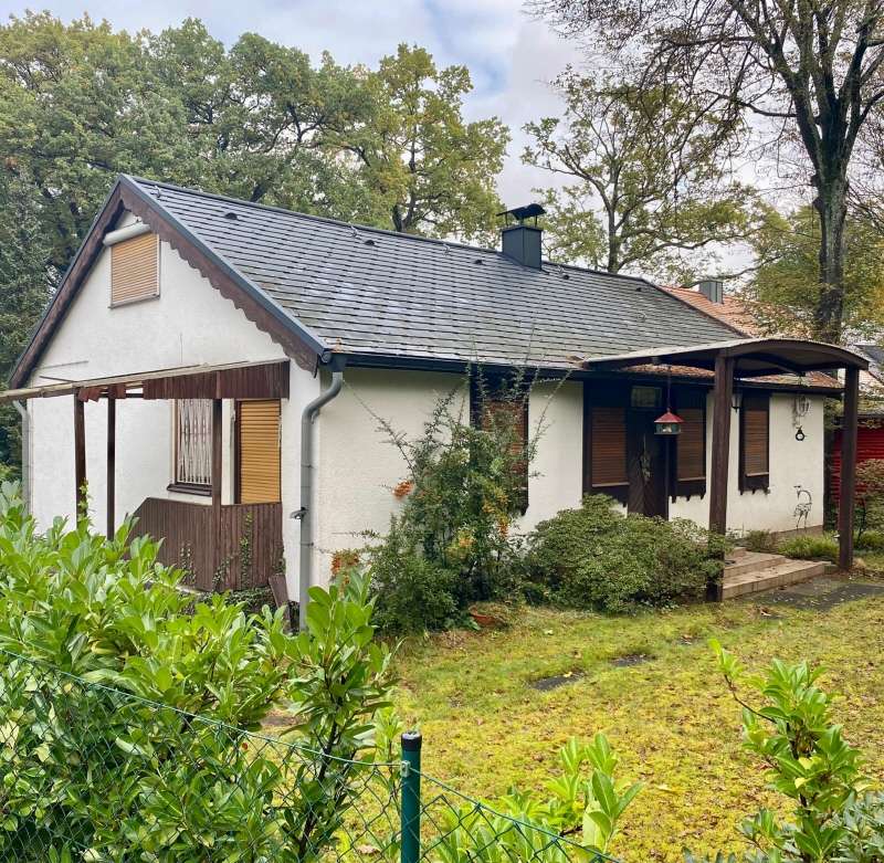 Vorderansicht - Einfamilienhaus in 51427 Bergisch Gladbach - Frankenforst mit 110m² kaufen