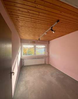 Zimmer - Reihenendhaus in 51469 Bergisch Gladbach - Paffrath mit 111m² kaufen