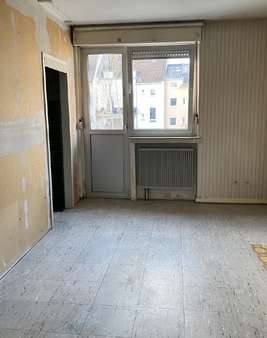 Wohnzimmer - Wohnung in 50825 Köln - Ehrenfeld mit 43m² kaufen