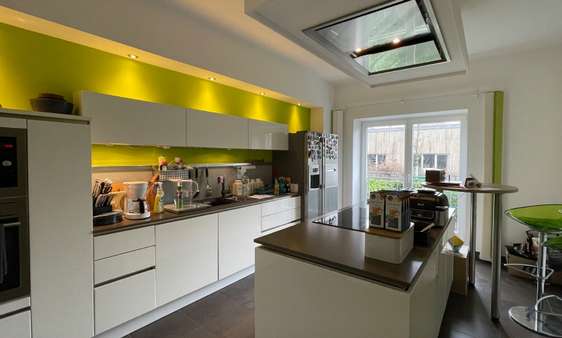 Küche - Maisonette-Wohnung in 40547 Düsseldorf - Oberkassel mit 174m² kaufen