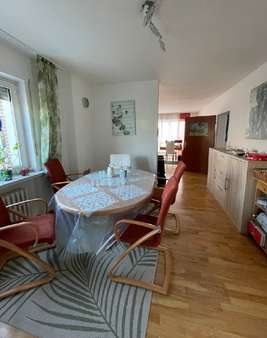 Esszimmer Blickrichtung Wohnzimmer - Einfamilienhaus in 53229 Bonn - Beuel-Niederholtdorf mit 129m² kaufen