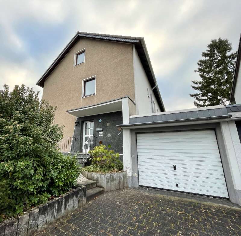 Vorderansicht - Mehrfamilienhaus in 53179 Bonn - Lannesdorf mit 316m² als Kapitalanlage kaufen