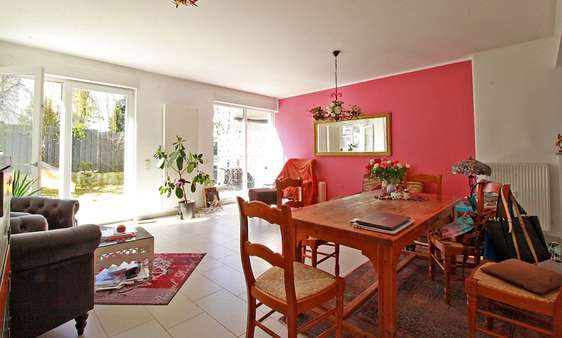 Wohn-Esszimmer - Erdgeschosswohnung in 53127 Bonn - Ippendorf mit 116m² kaufen