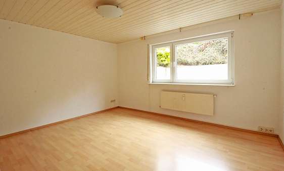 Schlafzimmer - Erdgeschosswohnung in 53347 Alfter - Ort mit 56m² kaufen