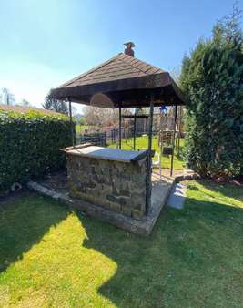 Grillecke im Garten - Haus in 53229 Bonn - Vilich-Müldorf mit 99m² kaufen