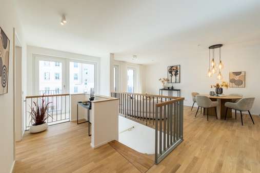 Wohn- und Esszimmer - Maisonette-Wohnung in 53115 Bonn - Poppelsdorf mit 122m² kaufen