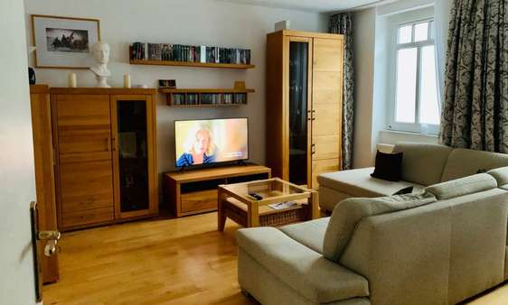 Wohnzimmer - Wohnung in 53332 Bornheim mit 151m² als Kapitalanlage günstig kaufen