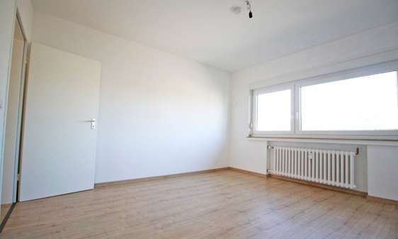 Zimmer - Wohnung in 53179 Bonn - Lannesdorf mit 72m² günstig kaufen