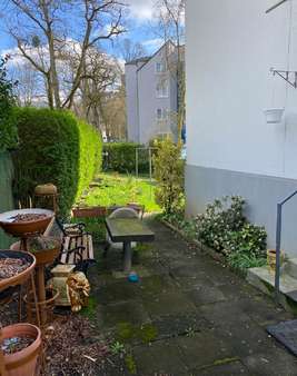 Blick zum Garten - Mehrfamilienhaus in 53177 Bonn - Alt-Godesberg mit 140m² als Kapitalanlage kaufen
