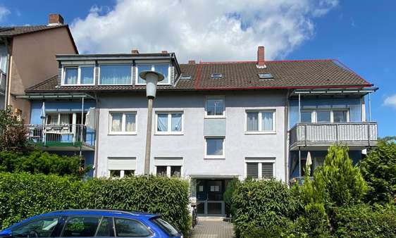 Vorderansicht - Dachgeschosswohnung in 53179 Bonn - Rüngsdorf mit 73m² kaufen
