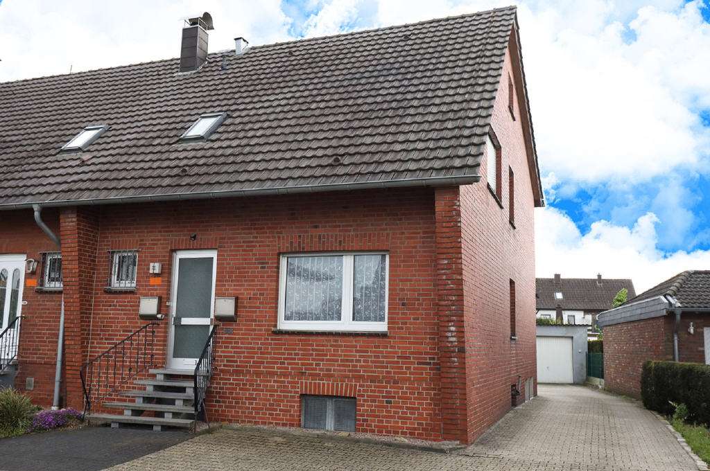 Frontansicht - Doppelhaushälfte in 52511 Geilenkirchen mit 125m² als Kapitalanlage kaufen