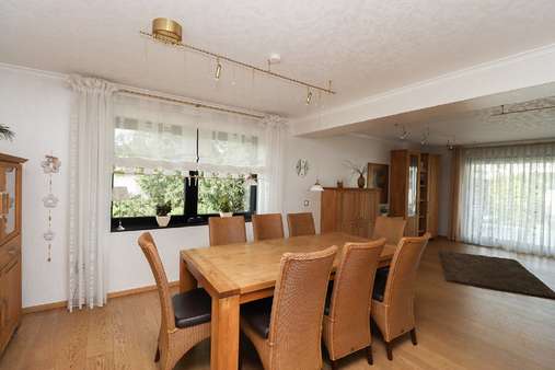 Bild2 - Einfamilienhaus in 41849 Wassenberg mit 278m² kaufen