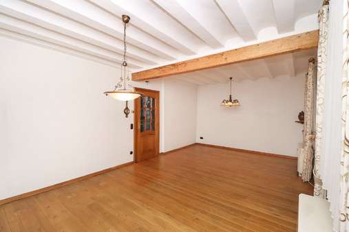 Wohnzimmer - Reihenhaus in 52538 Gangelt mit 131m² kaufen