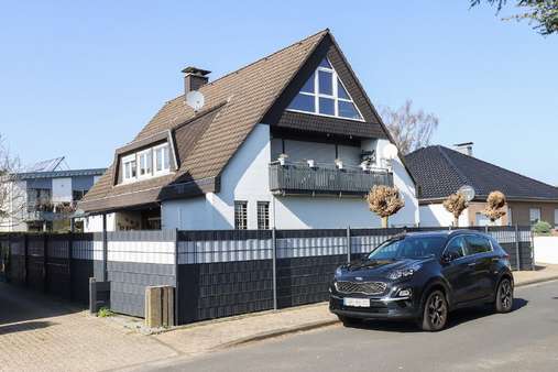 Straßenansicht - Einfamilienhaus in 52525 Waldfeucht mit 185m² kaufen