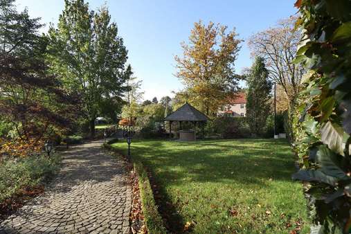 Blick in den Park - Einfamilienhaus in 52511 Geilenkirchen mit 130m² kaufen