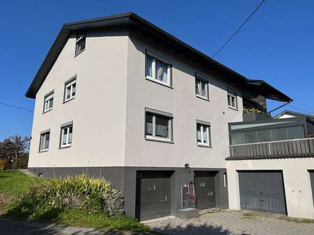 Rückansicht des Hauses - Wohnung in 88239 Wangen im Allgäu mit 75m² kaufen