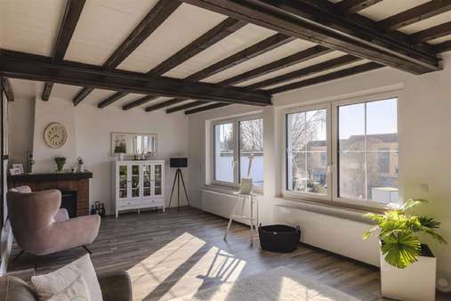 Wohnzimmer - Einfamilienhaus in 88250 Weingarten mit 323m² kaufen