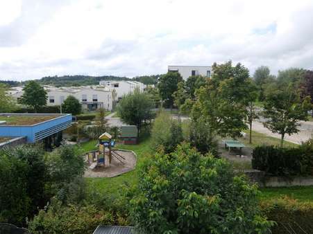 Blick vom Balkon Blick vom Balkon - Wohnung in 88213 Ravensburg mit 60m² kaufen