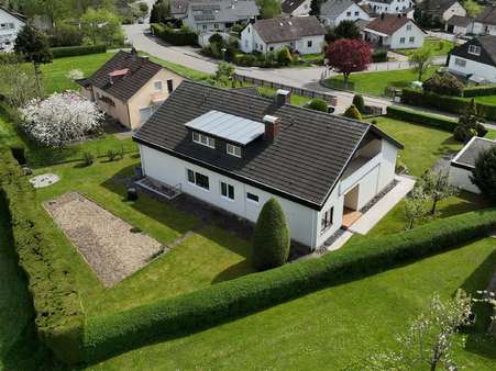 Außenansicht - Einfamilienhaus in 88326 Aulendorf mit 249m² kaufen