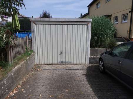 Garage Garage - Doppelhaushälfte in 88339 Bad Waldsee mit 119m² kaufen