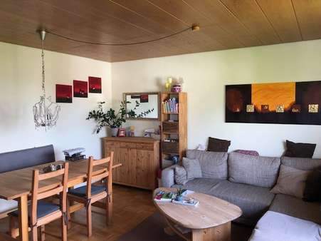 Wohnzimmer - Wohnung in 88239 Wangen im Allgäu mit 75m² kaufen