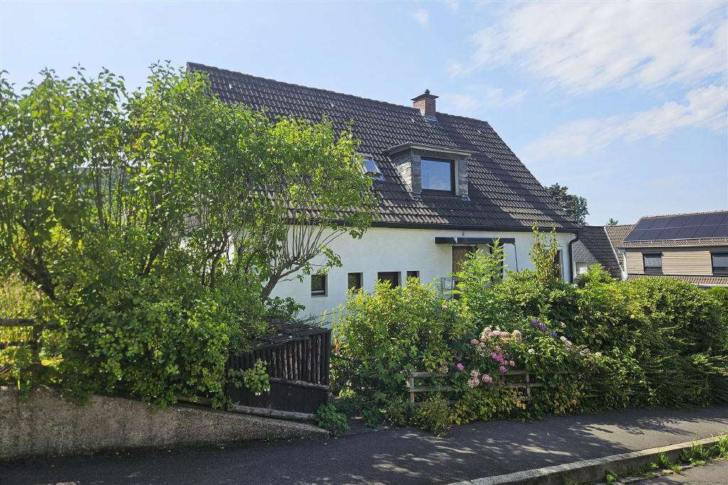 Ansicht Ansicht - Einfamilienhaus in 45529 Hattingen mit 130m² kaufen
