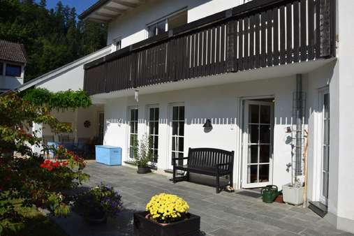Terrasse - Einfamilienhaus in 79295 Sulzburg mit 231m² kaufen