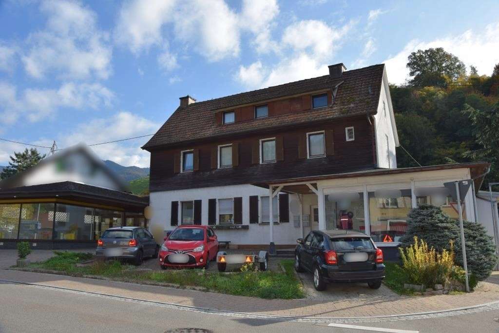 Haus von vorne - Wohn- / Geschäftshaus in 79244 Münstertal/Schwarzwald mit 366m² kaufen