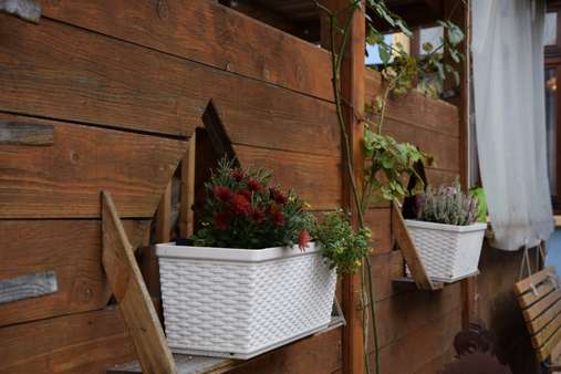 Weg zum Eingang - Doppelhaushälfte in 79258 Hartheim am Rhein mit 256m² kaufen