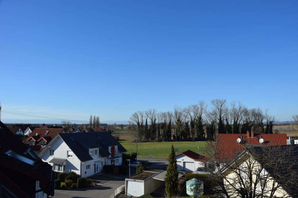 Aussicht - Maisonette-Wohnung in 79189 Bad Krozingen mit 116m² günstig kaufen