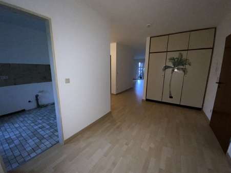 Diele - Wohnung in 34128 Kassel mit 65m² günstig kaufen