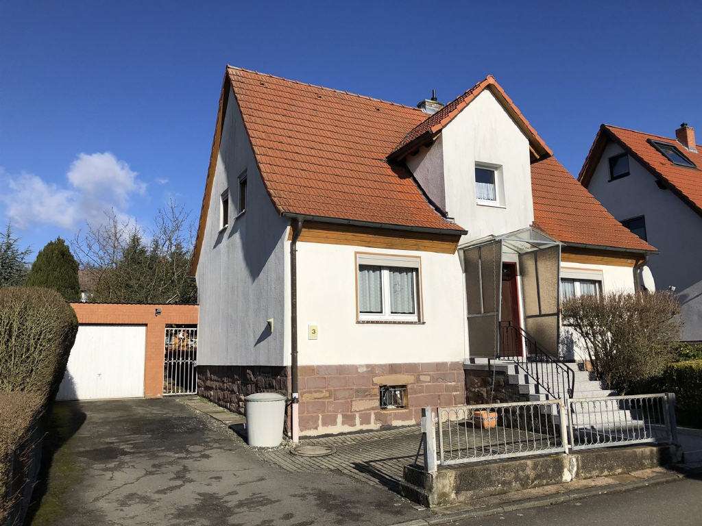 Frontansicht - Einfamilienhaus in 34376 Immenhausen mit 110m² günstig kaufen