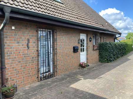 Doppelhaushälfte in 21493 Schwarzenbek mit 110m² kaufen