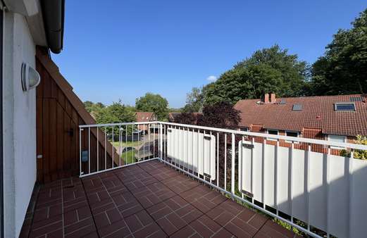 Balkon Esszimmer - Dachgeschosswohnung in 21614 Buxtehude mit 154m² kaufen