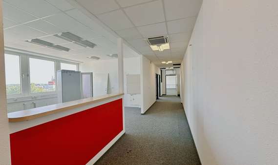 Weitere Ansichten 5. OG - Bürofläche in 22525 Hamburg mit 350m² mieten